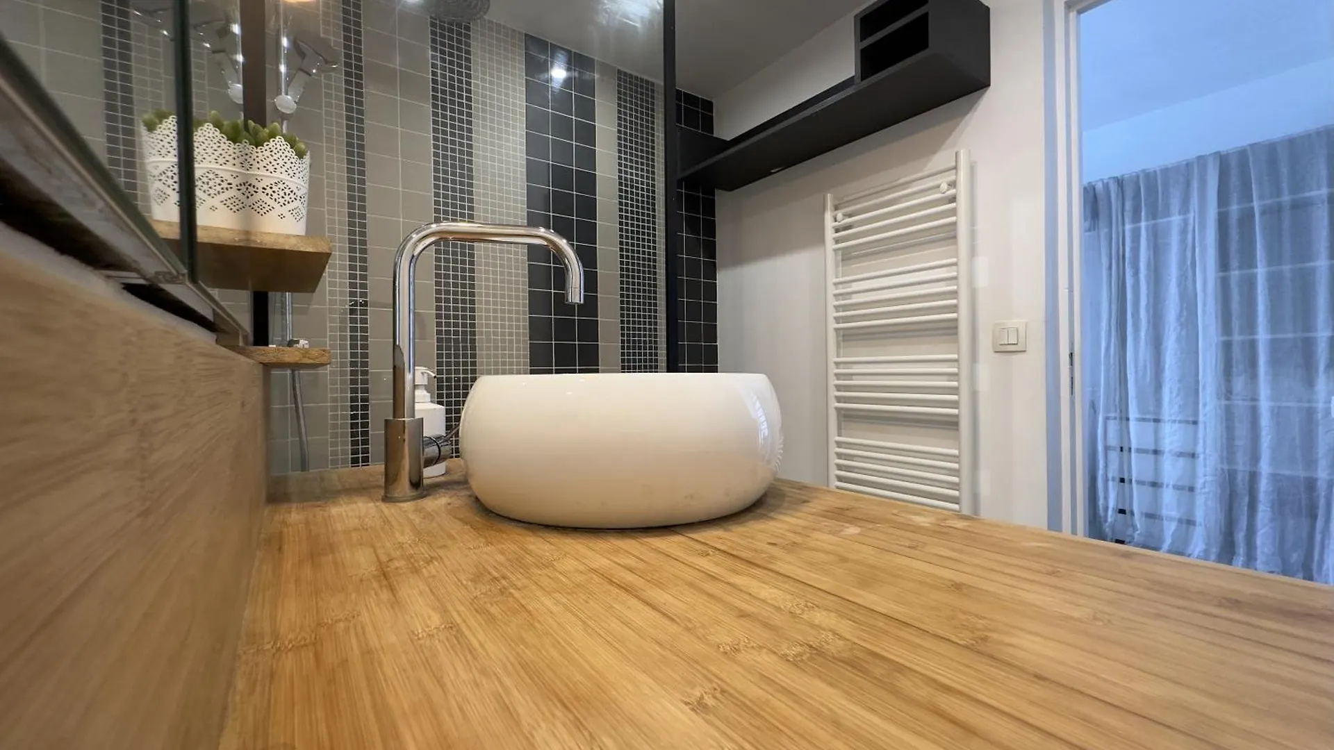 Duplex Loft - Central & Home Cinema Annecy France